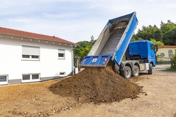 Garden Dirt Delivery in Modesto