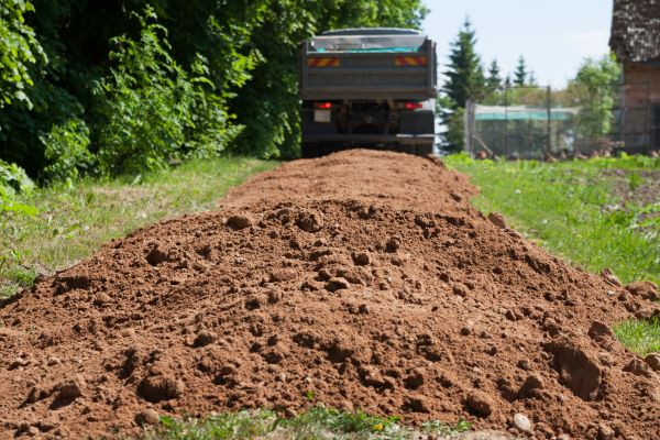Residential Soil Delivery in Modesto