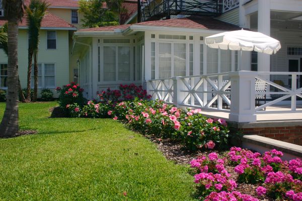 Deck Landscaping Service in Modesto